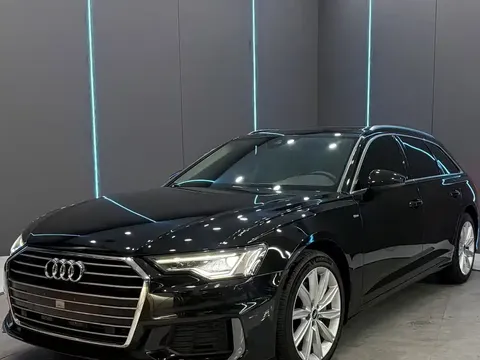 2021 Audi A6 Avant 40 TFSI Luxury Sport