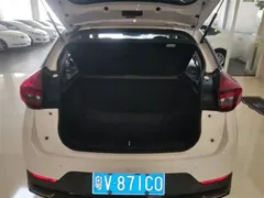 2022 Chery Tiggo 2 Pro Diamond 1.5L CVT Elite, белый — фото 9