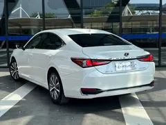 2020 Lexus ES 200 Excellence, белый — фото 6