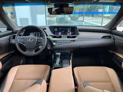 2020 Lexus ES 200 Excellence, белый — фото 10