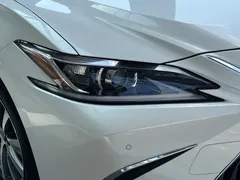 2020 Lexus ES 200 Excellence, белый — фото 21