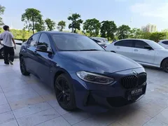 2023 BMW 1 Series 125i M Sport Night Edition, синий — фото 3