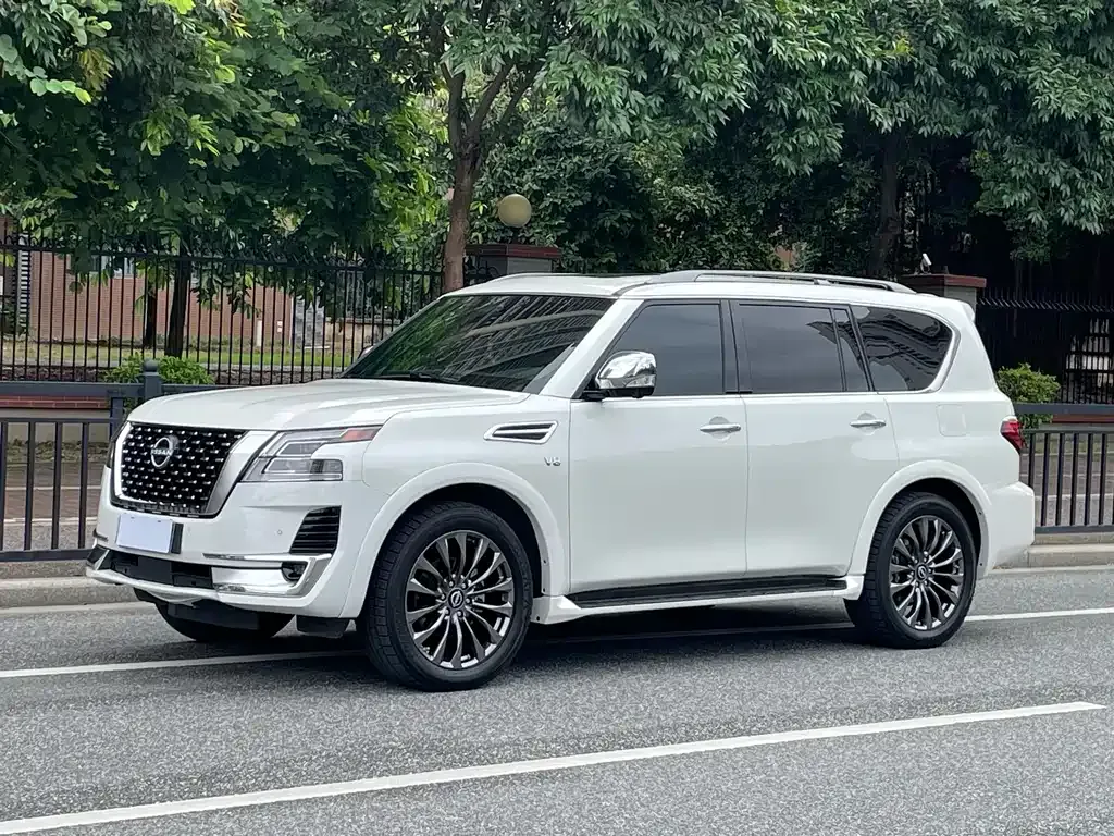 2023 Nissan Patrol 5.6L Flagship