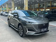 2023 Changan UNI-K iDD PHEV 1.5T 135km — фото 3