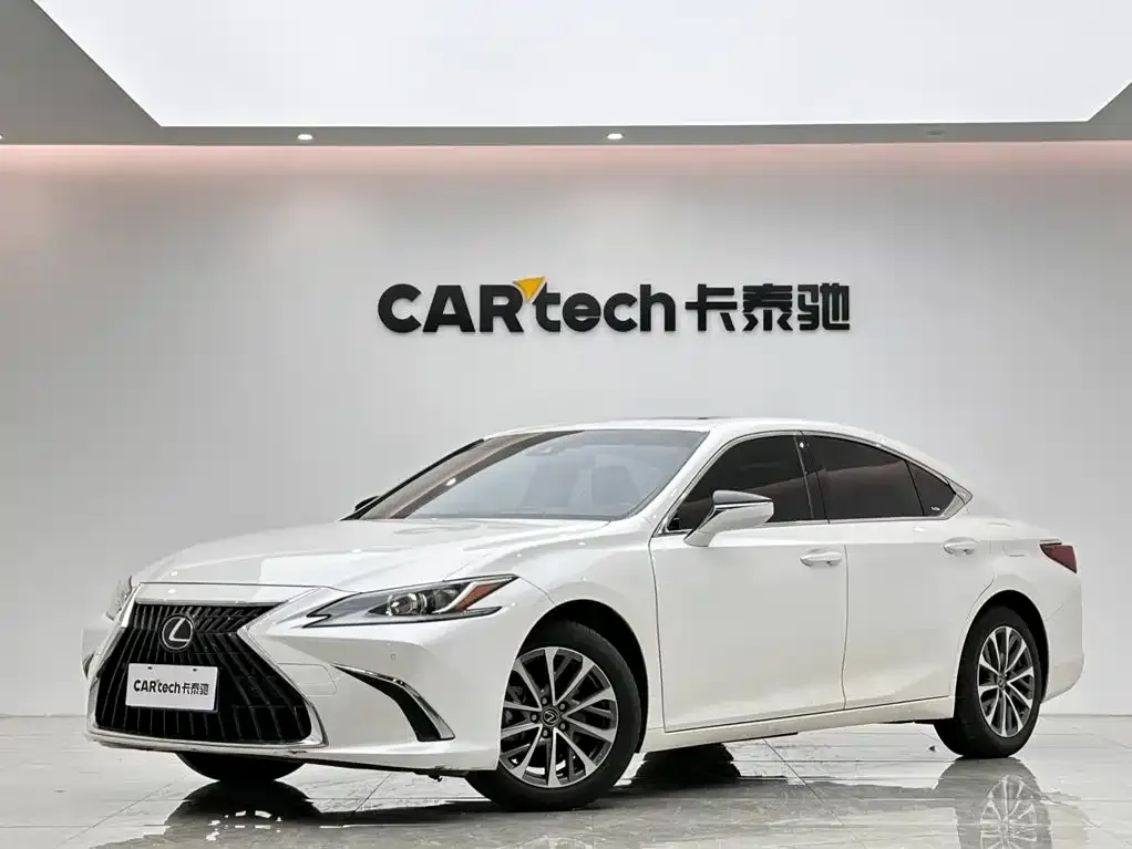 2022 Lexus ES 200 Excellence
