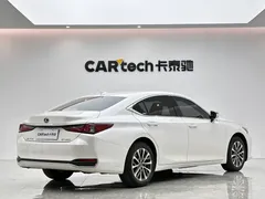 2022 Lexus ES 200 Excellence, белый — фото 5