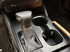 2022 Lexus ES 200 Excellence, белый — фото 15