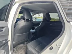 2023 Toyota Venza 2.0L CVT 2WD Premium, белый — фото 5