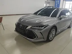 2022 Toyota Avalon Hybrid 2.5L XLE Premium — фото 1