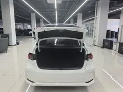 2021 Toyota Corolla 1.2T S-CVT Elite Plus, белый — фото 19