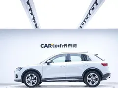 2021 Audi Q3 35 TFSI Fashion, белый — фото 3