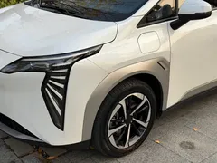 2025 Aion Y Plus 510 Smart Enjoy, белый — фото 7