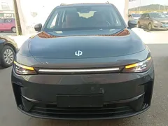 2024 Leapmotor C16 EV 520 Premium — фото 3