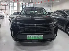 2024 Aito M7 1.5T Smart Driving 4WD Max 5-seat, чёрный — фото 2