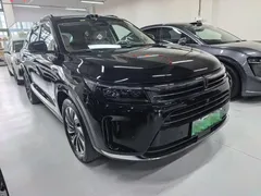 2024 Aito M7 1.5T Smart Driving 4WD Max 5-seat, чёрный — фото 3