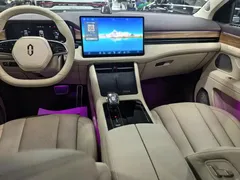 2024 Aito M7 1.5T Smart Driving 4WD Max 5-seat, чёрный — фото 5