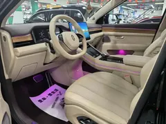 2024 Aito M7 1.5T Smart Driving 4WD Max 5-seat, чёрный — фото 6