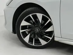 2023 Audi A3 L Limousine 35 TFSI Fashion Sport, белый — фото 12