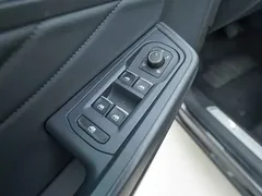 2022 Volkswagen Talagon 380TSI 4WD Luxury Pro 6-seat, чёрный — фото 11