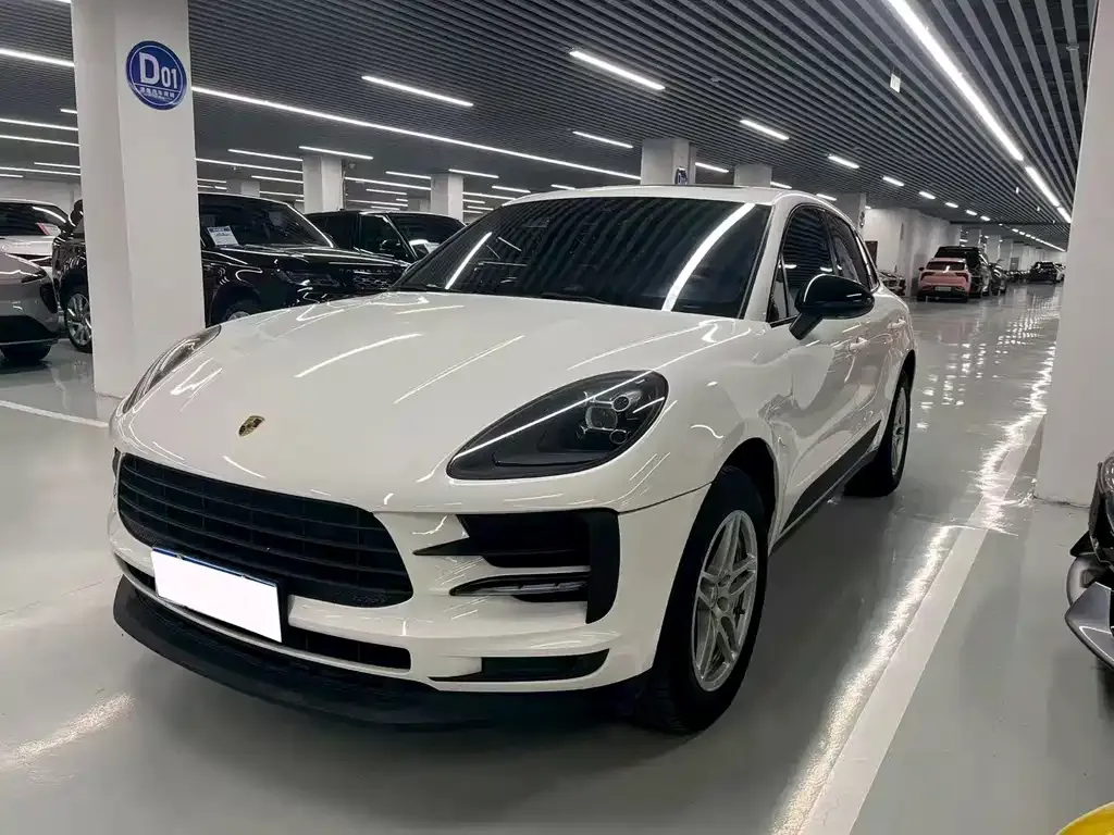 2021 Porsche Macan 2.0T