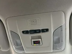 2022 Toyota Corolla 1.8L Hybrid E-CVT — фото 13