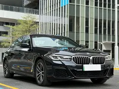 2022 BMW 5 Series 535Le PHEV M Sport Package, чёрный — фото 3