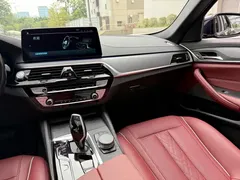 2022 BMW 5 Series 535Le PHEV M Sport Package, чёрный — фото 10
