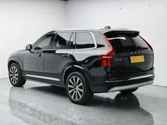 2022 Volvo XC90 B5 Luxury 5-seat, чёрный — фото 2