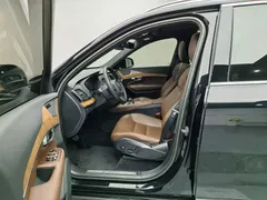 2022 Volvo XC90 B5 Luxury 5-seat, чёрный — фото 13