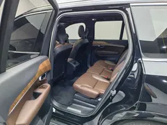 2022 Volvo XC90 B5 Luxury 5-seat, чёрный — фото 14