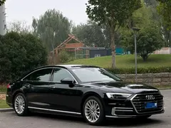 2021 Audi A8L 50 TFSI quattro Comfort, чёрный — фото 3