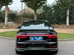2021 Audi A8L 50 TFSI quattro Comfort, чёрный — фото 5