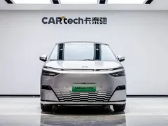 2024 Xpeng X9 610 Long Range Max — фото 2