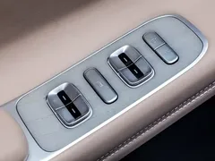 2024 Xpeng X9 610 Long Range Max — фото 12