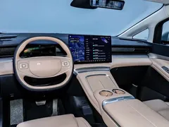 2024 Xpeng X9 610 Long Range Max — фото 25