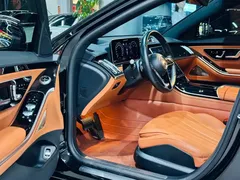 2023 Mercedes-Benz S-Class S 400 L Luxury, чёрный — фото 4
