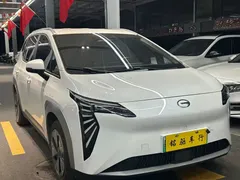 2025 Aion Y Plus 430 Premium, белый — фото 6