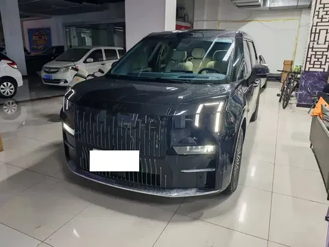 2024 Zeekr 009 6-Seat Executive 4WD 108kWh