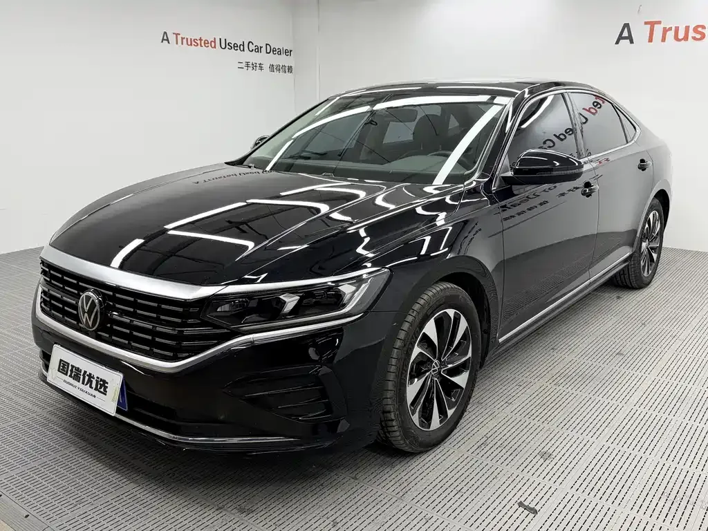 2023 Volkswagen Passat 280TSI Elite