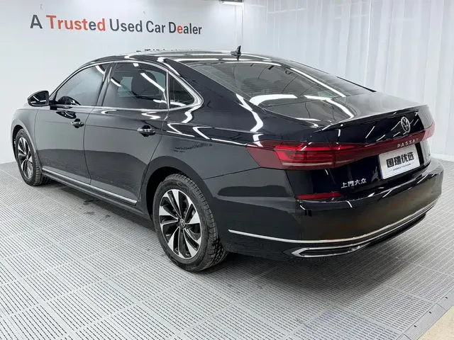 2023 Volkswagen Passat 280TSI Elite