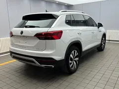 2022 Volkswagen Tayron 280TSI 2WD Luxury, белый — фото 6