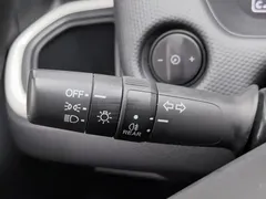 2021 Honda Fit 1.5L CVT, белый — фото 21