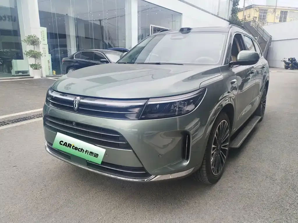 2024 Aito M7 1.5T Smart Driving 4WD Max 5-seat