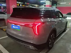 2024 Hongqi HS7 2.0T PHEV 4WD 6 — фото 3