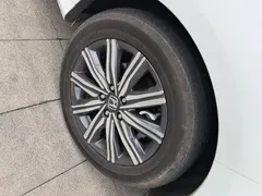 2022 Honda Odyssey 2.0L e:HEV Hybrid, белый — фото 6