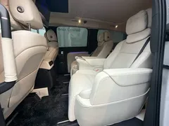 2025 Li Auto MEGA Ultra Smart Refresh, белый — фото 10