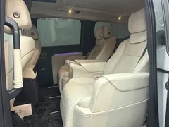 2025 Li Auto MEGA Ultra Smart Refresh, белый — фото 11