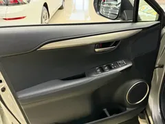 2020 Lexus NX 200 4WD Fashion — фото 15