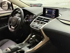2020 Lexus NX 200 4WD Fashion — фото 22