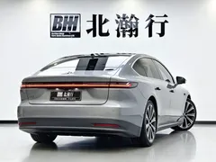 2024 Nio ET7 75kWh Executive Signature — фото 5